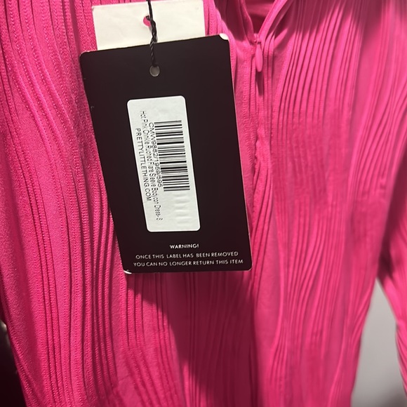 Hot Pink Crinkle Ruched Flare Sleeve Bodycon Dress - Picture 2 of 4